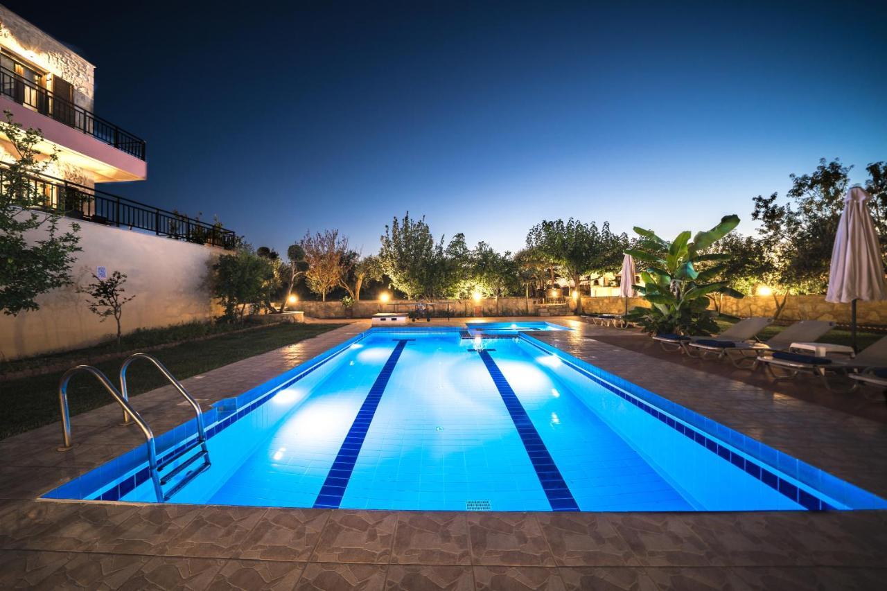 Villas Louloudaki Λούτρα Εξωτερικό φωτογραφία