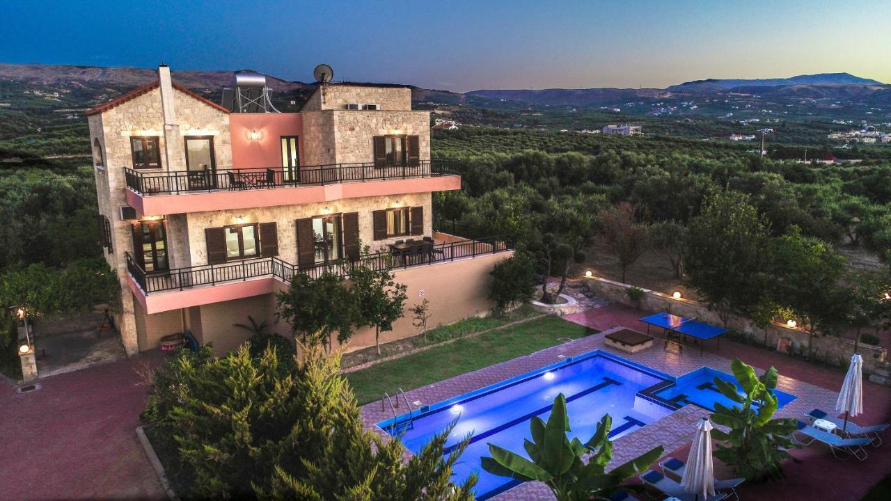 Villas Louloudaki Λούτρα Εξωτερικό φωτογραφία