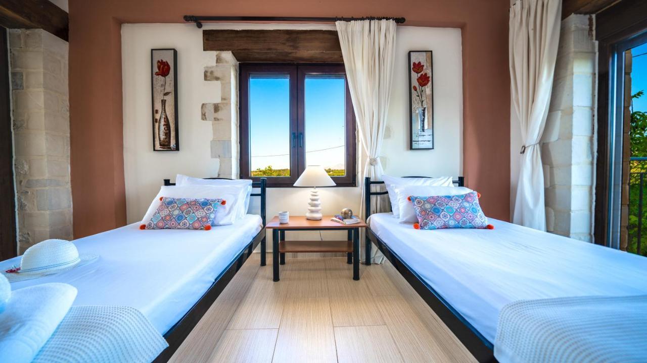 Villas Louloudaki Λούτρα Εξωτερικό φωτογραφία