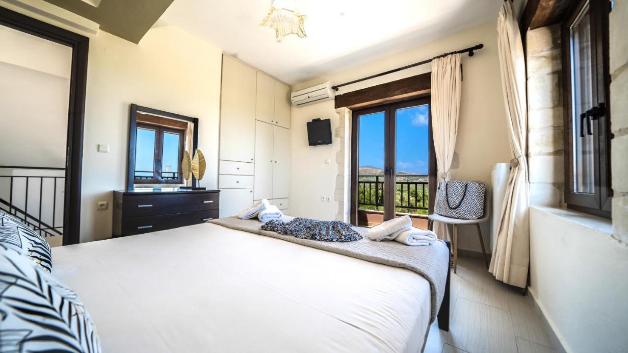 Villas Louloudaki Λούτρα Εξωτερικό φωτογραφία