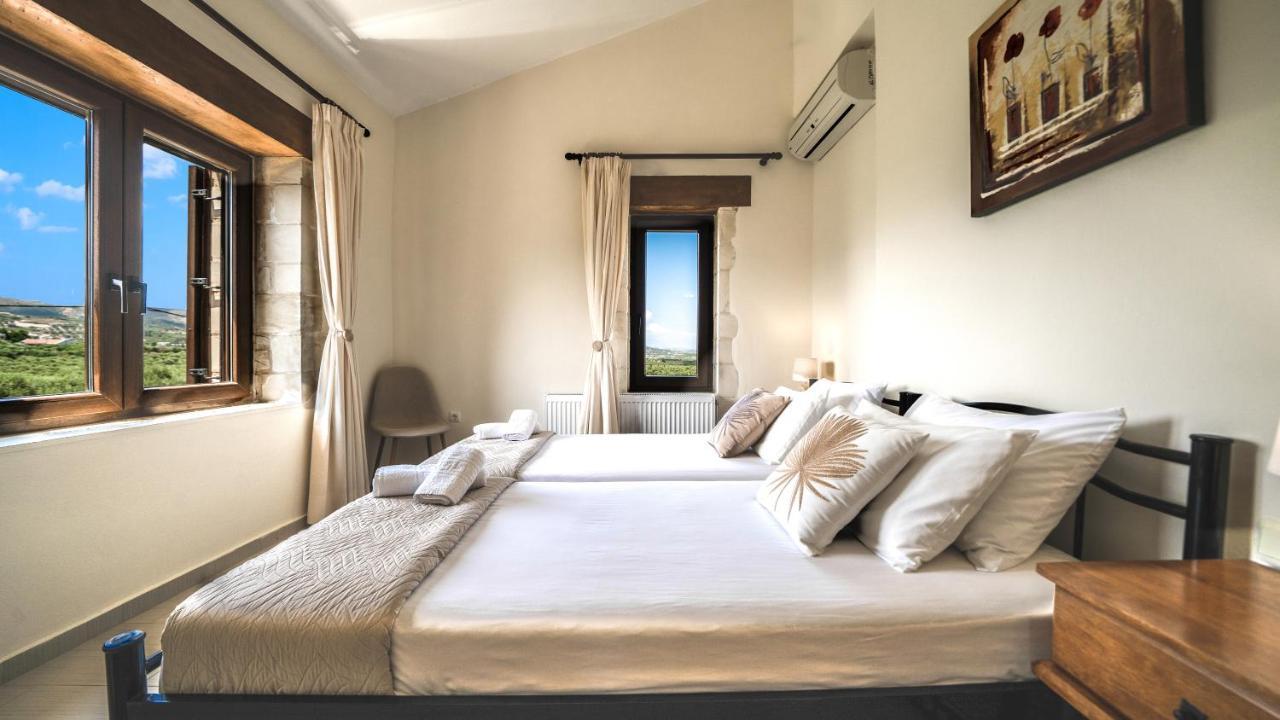 Villas Louloudaki Λούτρα Εξωτερικό φωτογραφία